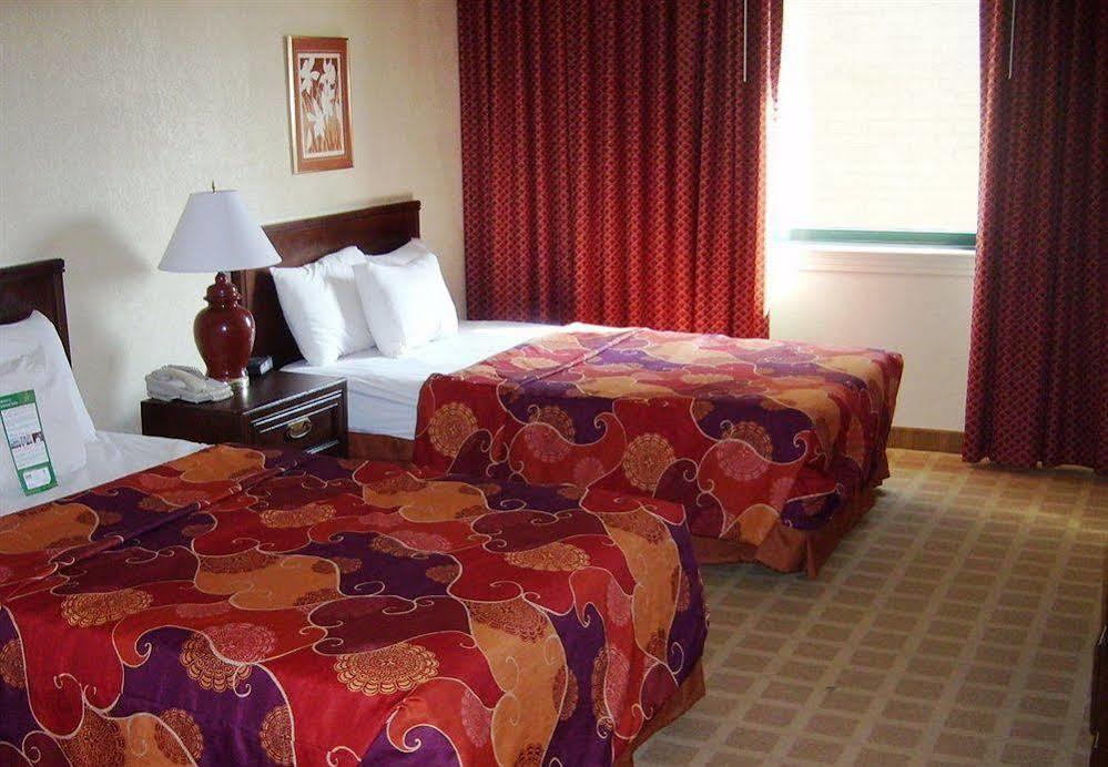 Americas Best Value Inn & Suites Extended Stay - Tulsa Exterior foto